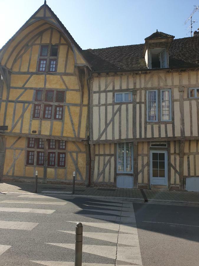 Maison Du Dauphin 1534 Troyes Exteriér fotografie